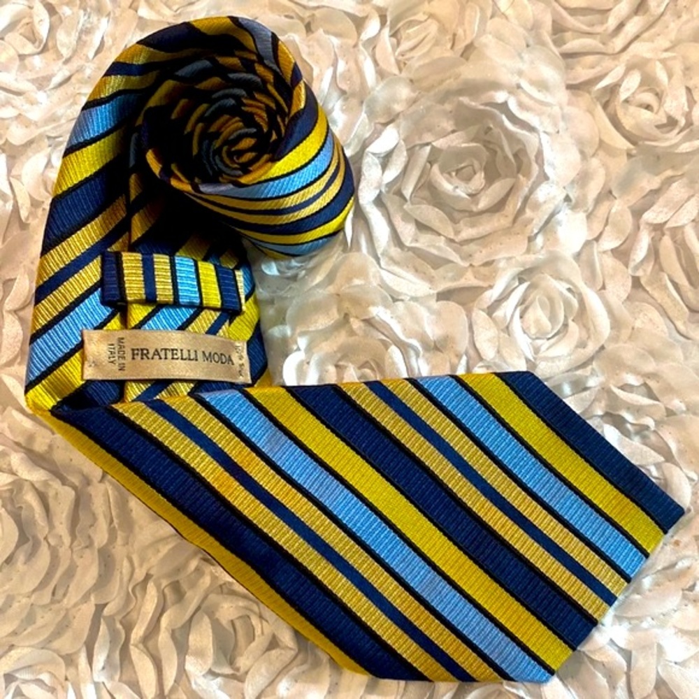 New Fratelli Moda mens striped silk tie